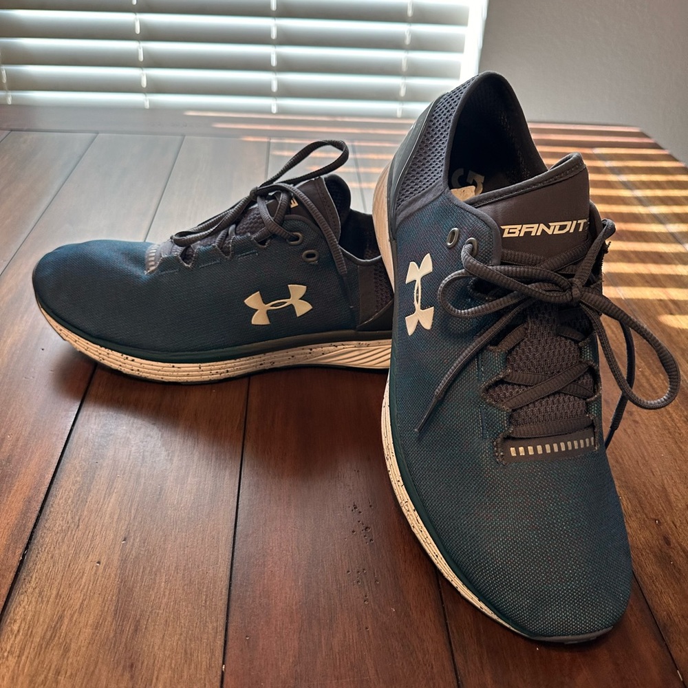 Under Armour Bandit. Blue. Size 10.5 Just used once. Like new. Nice pair